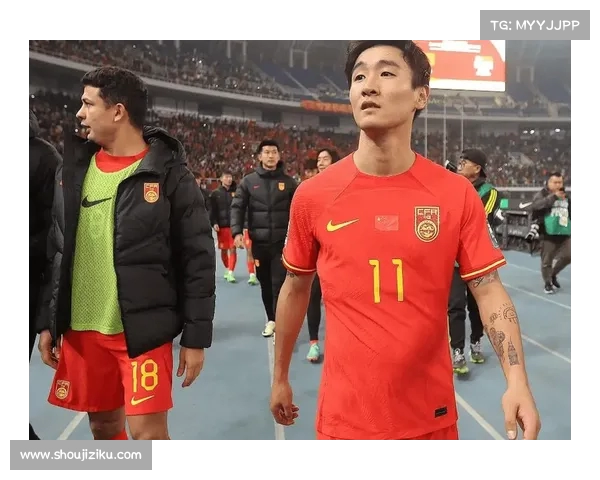 詹俊献策国足战袋鼠:双后腰筑屏障 韦世豪边路出鞘 詹俊献策国足战袋鼠:双后腰筑屏障 韦世豪边路出鞘